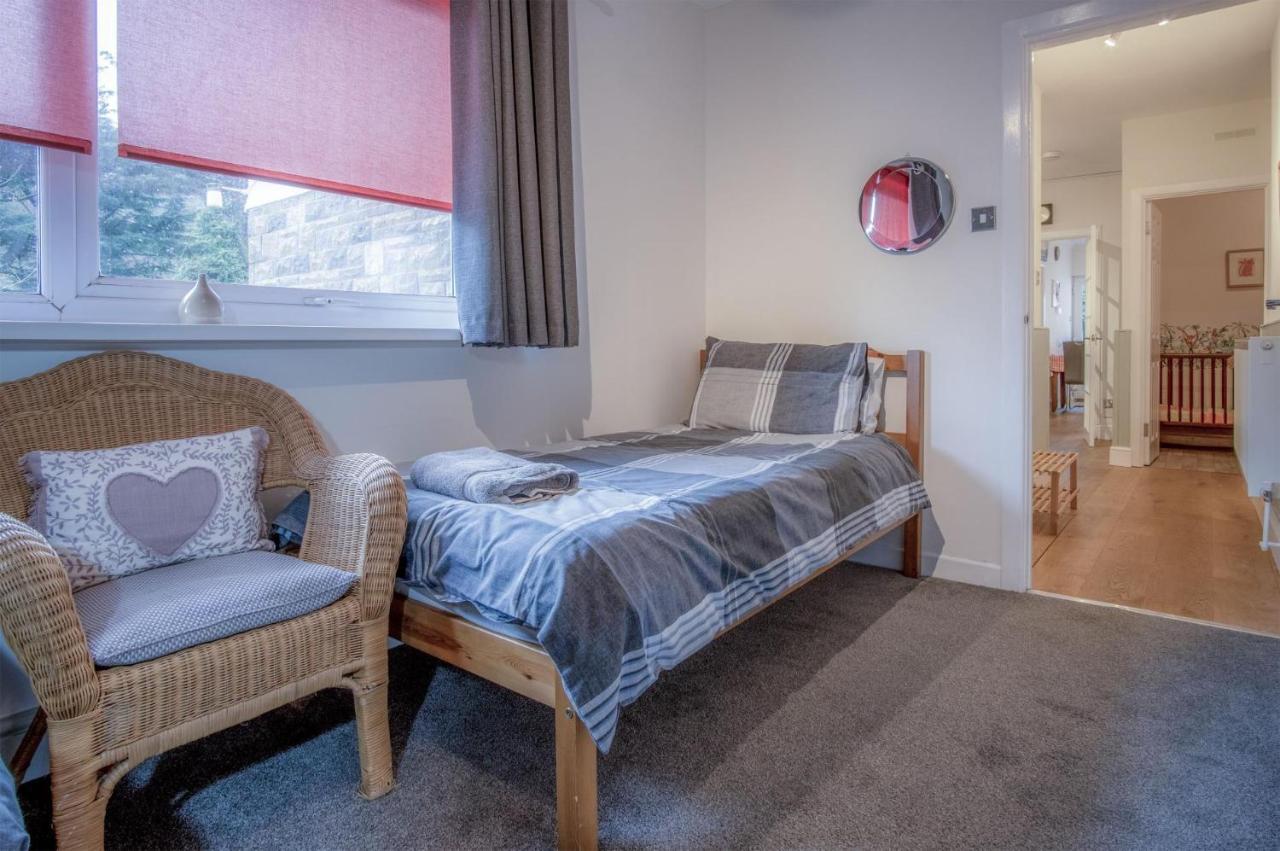Glenvale - 2 Bedroom Apartment - Saundersfoot Dış mekan fotoğraf