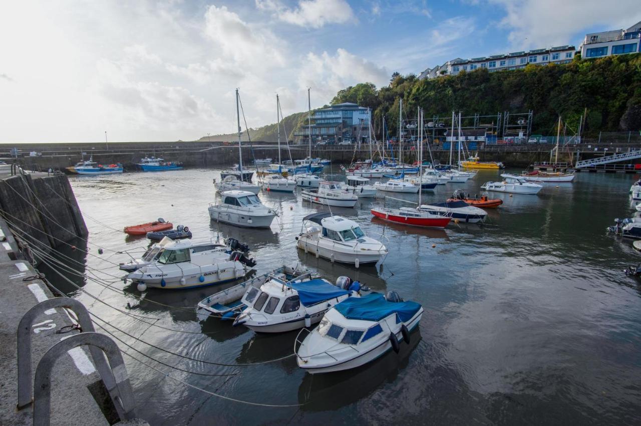Glenvale - 2 Bedroom Apartment - Saundersfoot Dış mekan fotoğraf